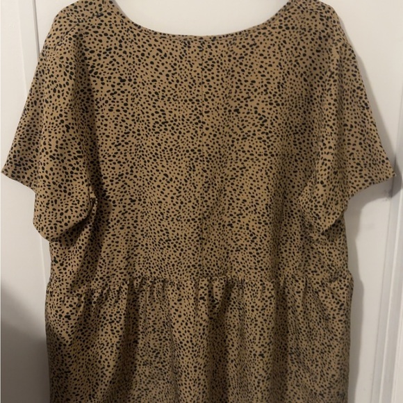 SHEIN Tan and Black Spotted Blouse - Picture 2 of 2